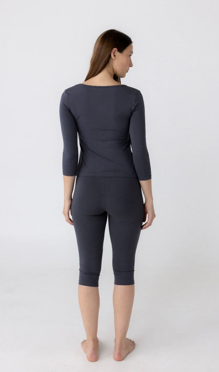 PINKY & KAMAL II Capri Leggings - slate