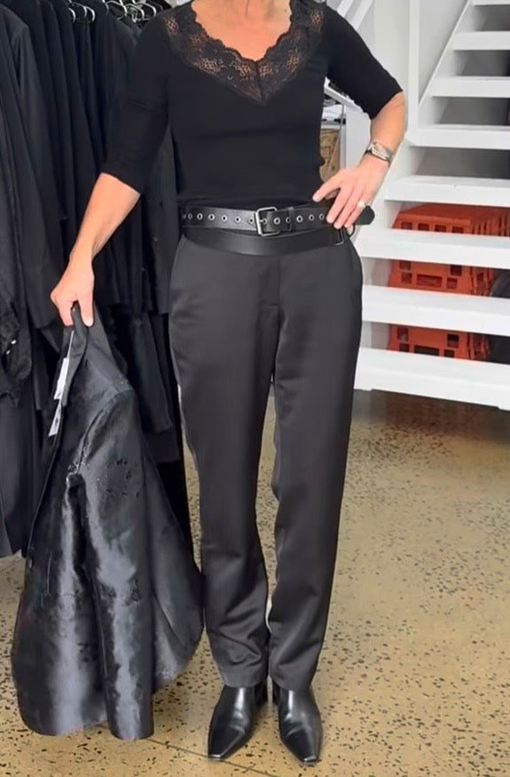 Maud Dainty II LAKE - Black