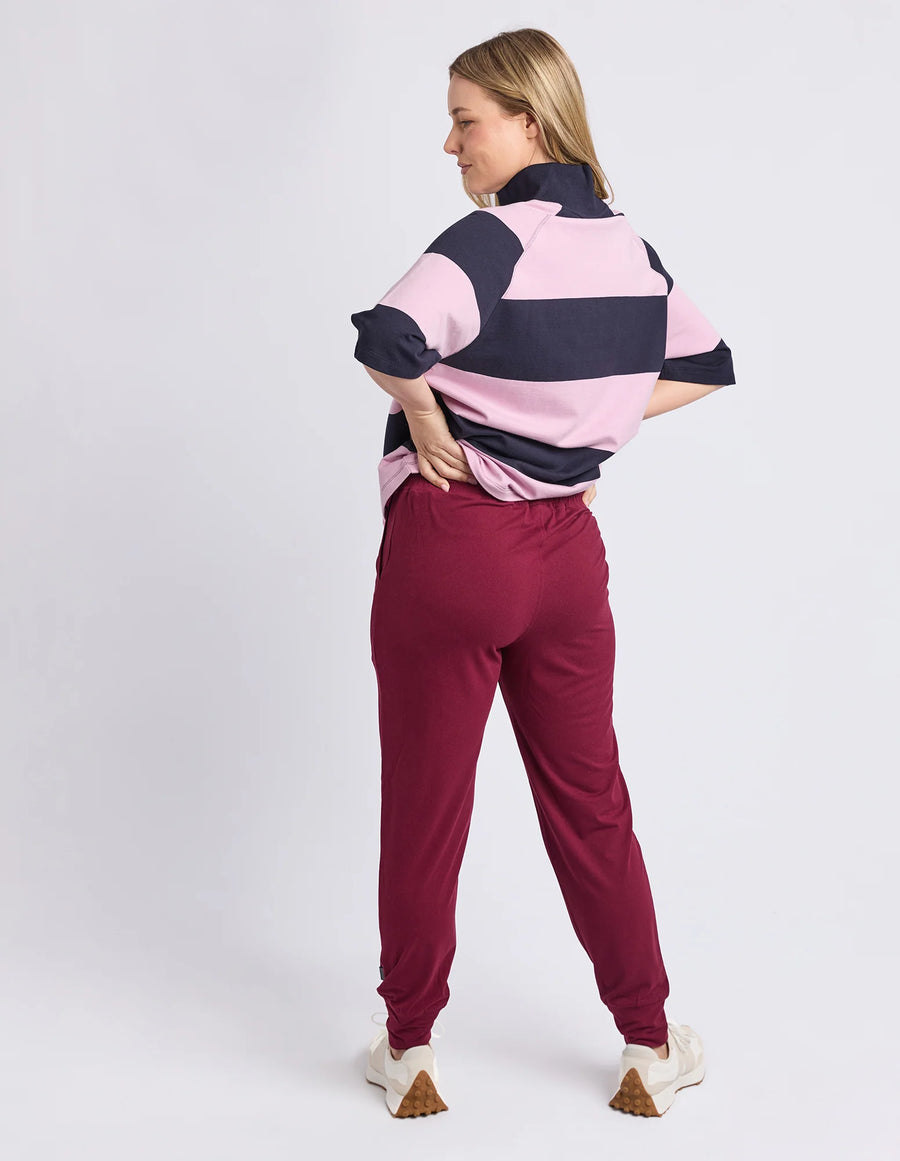 Elm Lifestyle II FREEDOM Trackpant - plum