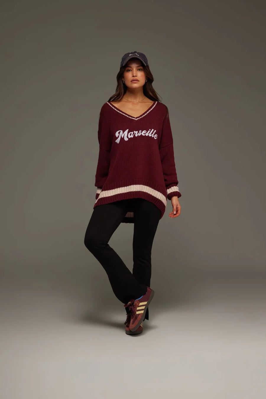 ARAMINTA JAMES II MARSEILLE Knit V-Neck Sweater - Red Wine