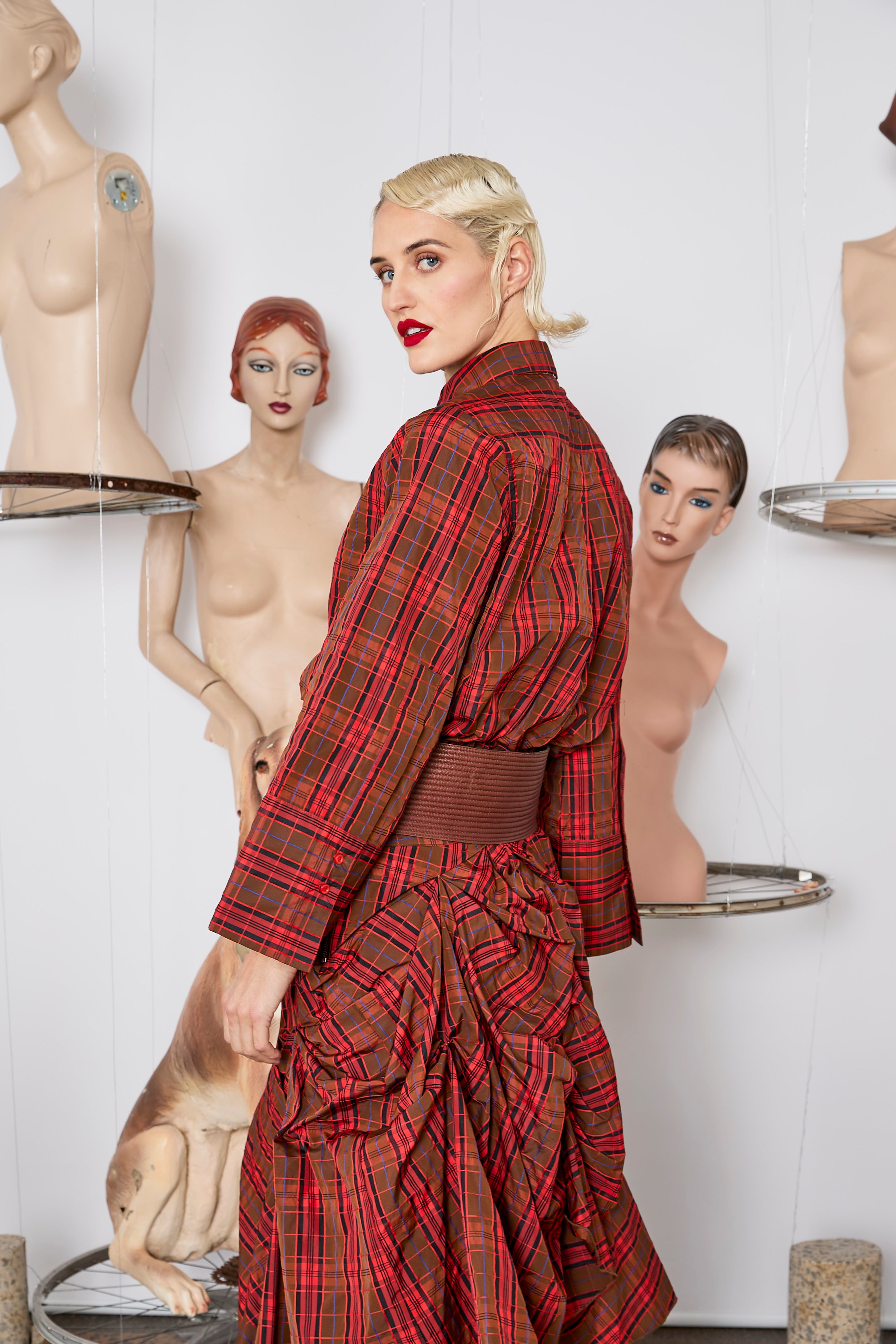 M.A Dainty II CHUTE - Red Check