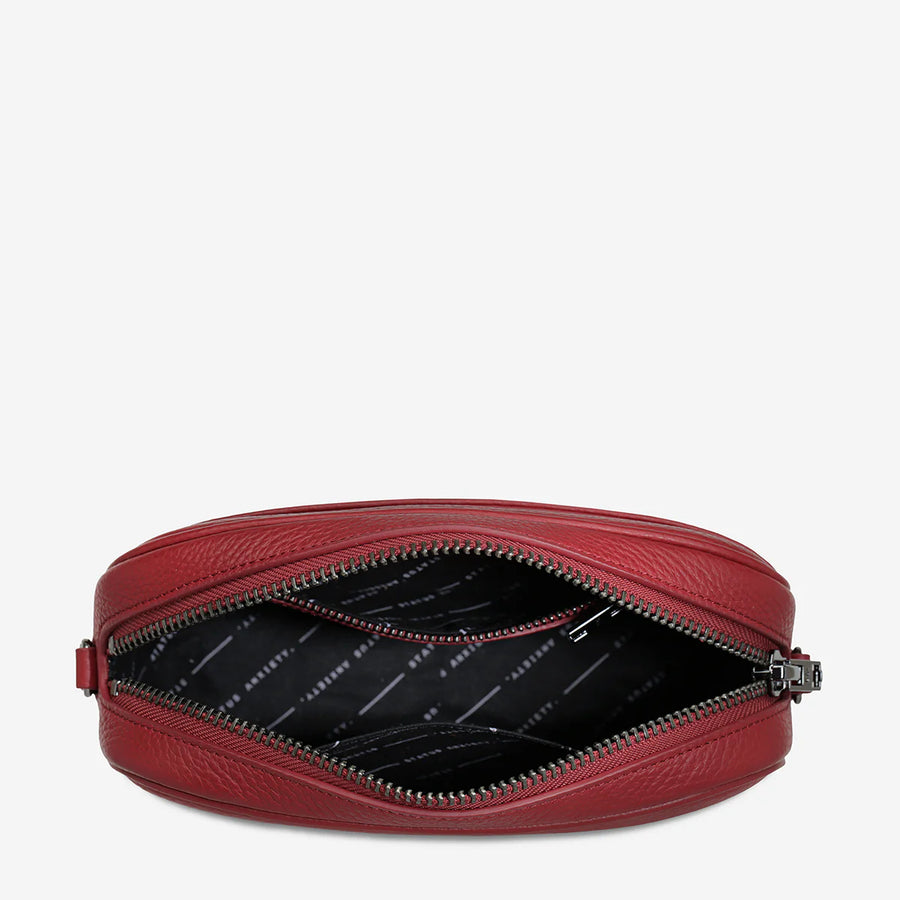 Status Anxiety II PLUNDER w/ Webbed Strap - Rouge