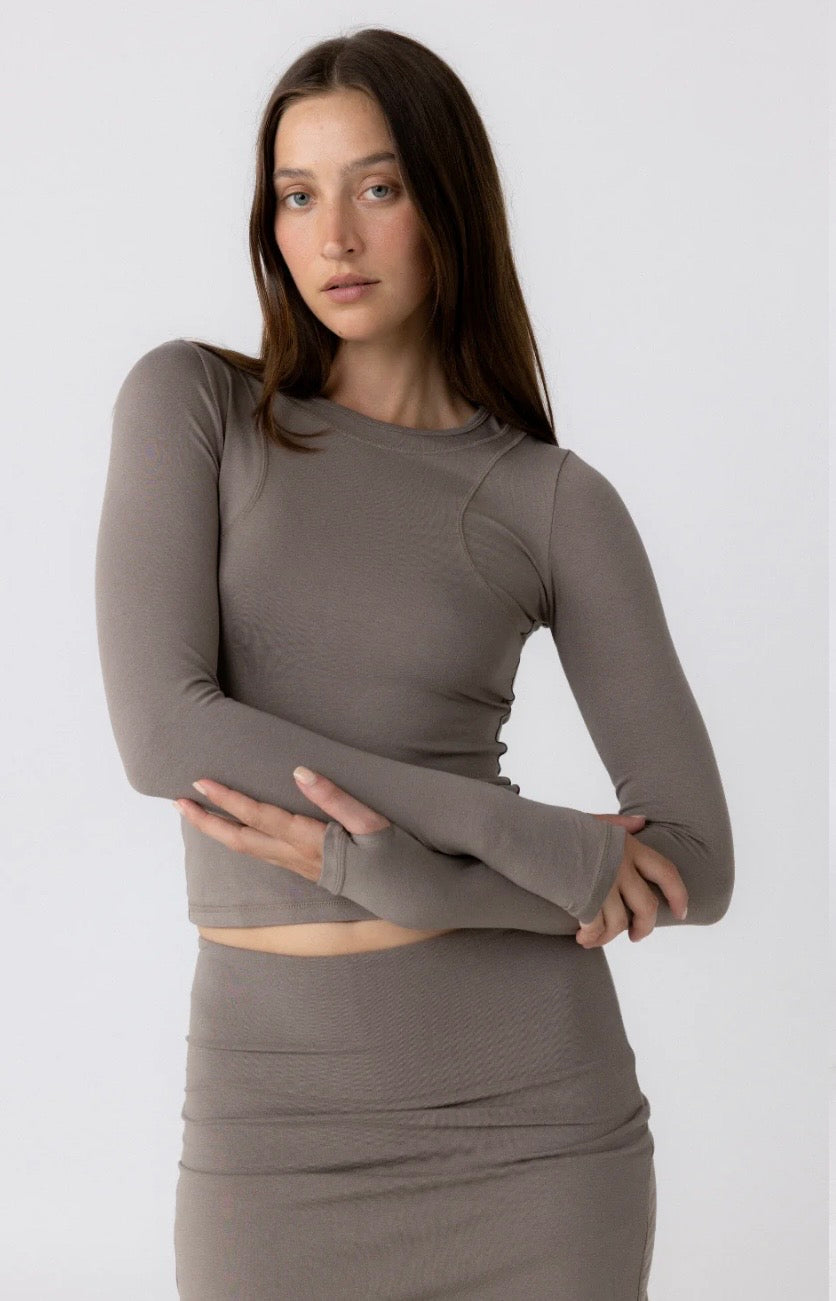 Pinky & Kamal II MOTION Long Sleeve - Stone