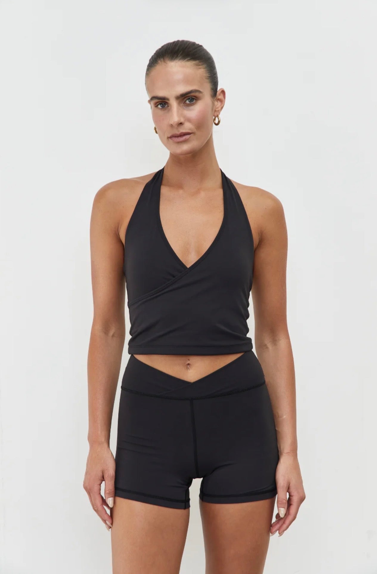 Pinky & Kamal II WRAP Halter - black