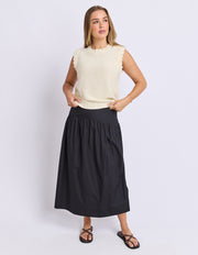 Foxwood II VESPER KNIT VEST - White