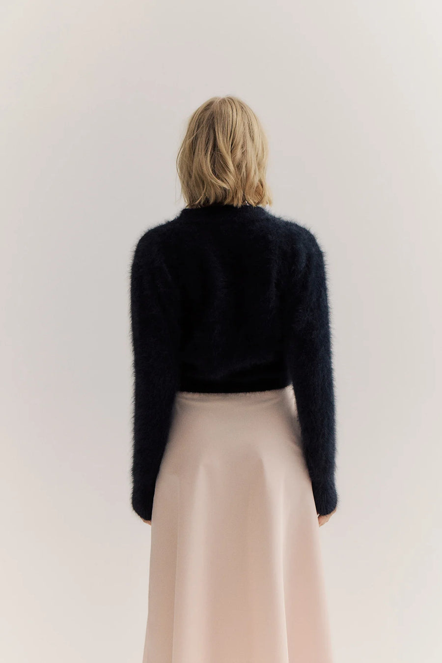 World Of Nomads II BELLA Cashmere Cardigan - Black