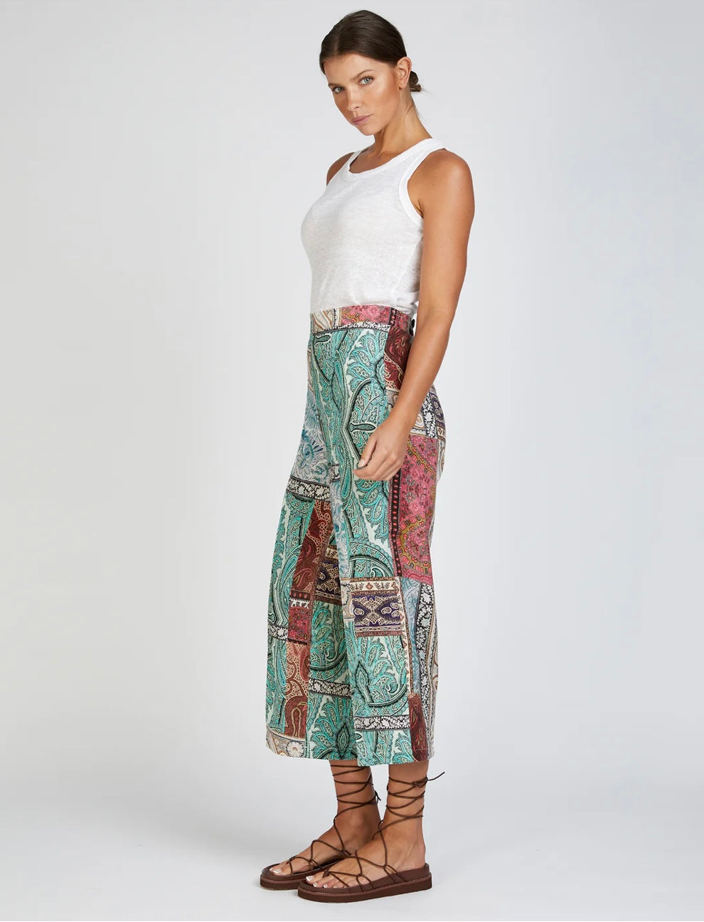 In the Sac II SAMARA Pant