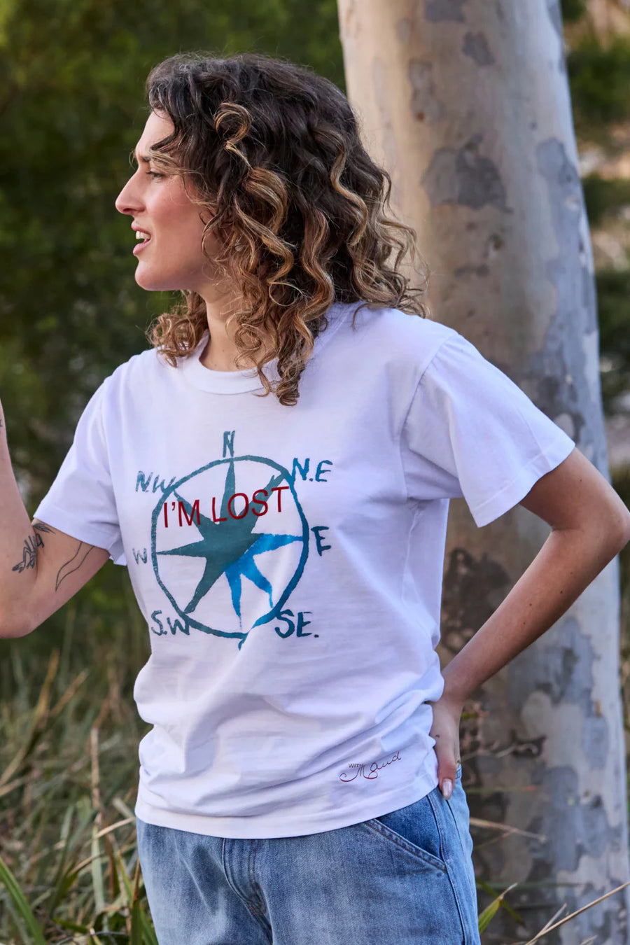 Circular by M.A.D II REFLECTIONS LOST Tee - white