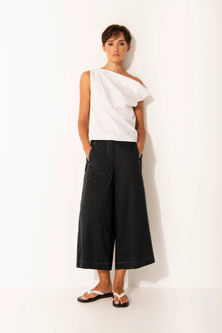 Lounge the Label II MAJORCA off the shoulder Top - white