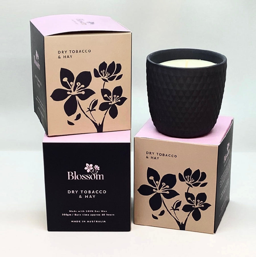Blossom II Dry Tobacco & Hay Candle